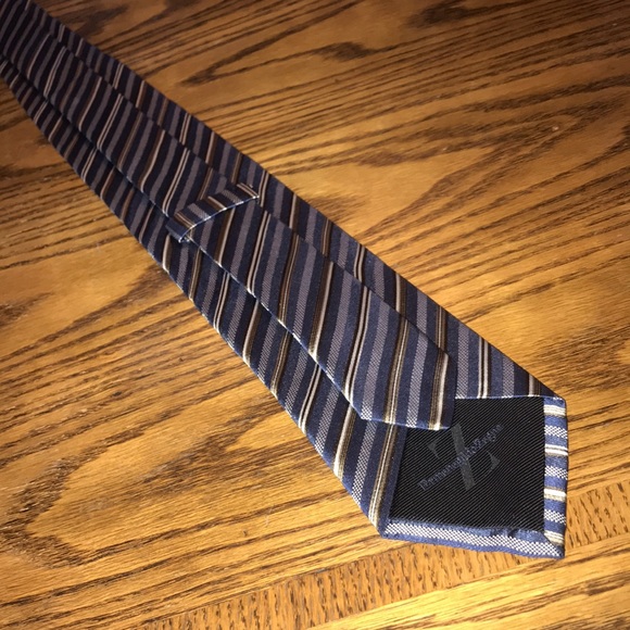 2 Ermenegildo Zegna Silk Neckties EUC! - Picture 8 of 9